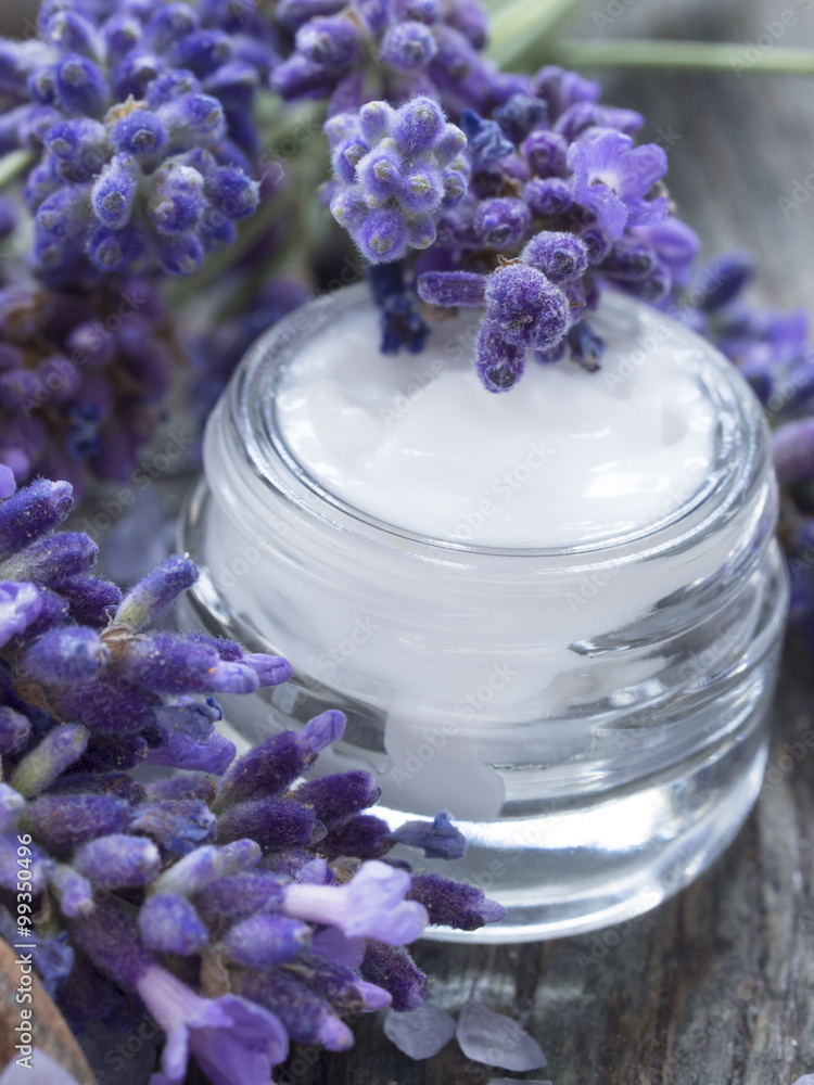 facial cream with fresh lavender facial cream with fresh lavender