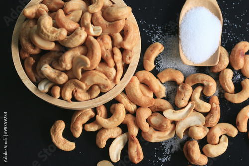 cashew nuts with salt