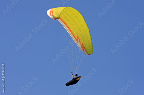 Wallpaper Mural Paraglider Torontodigital.ca