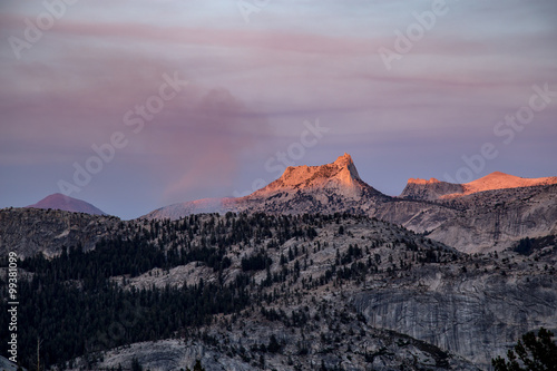 View along john muir trail Yosemite National Park.