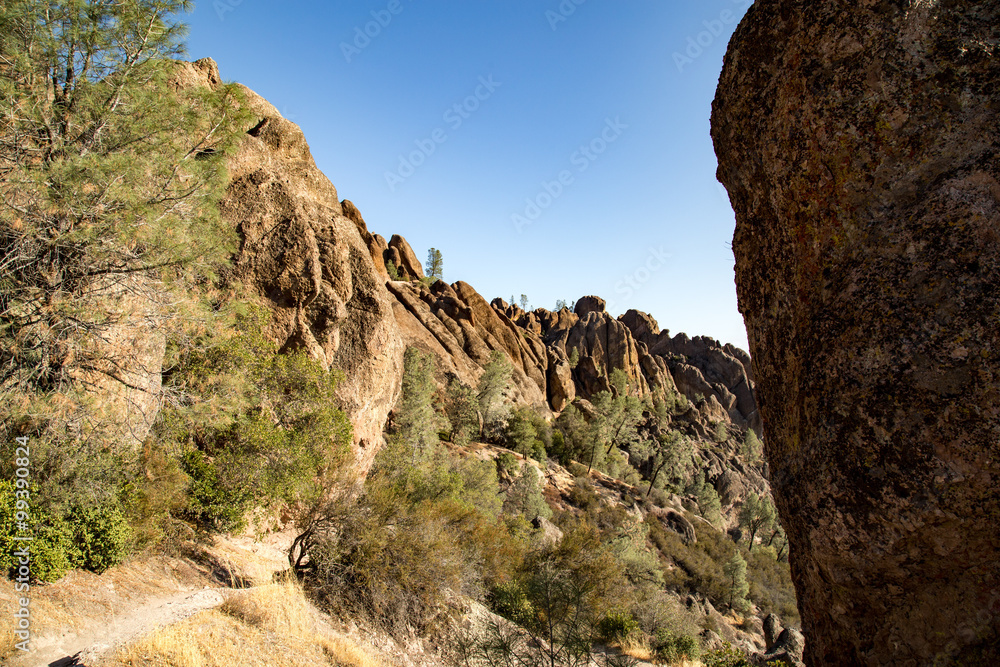 Pinnacles National Park california high peaks hiking trail