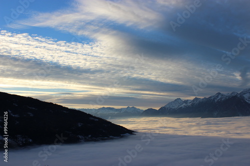 Über den Wolken in den Alpen