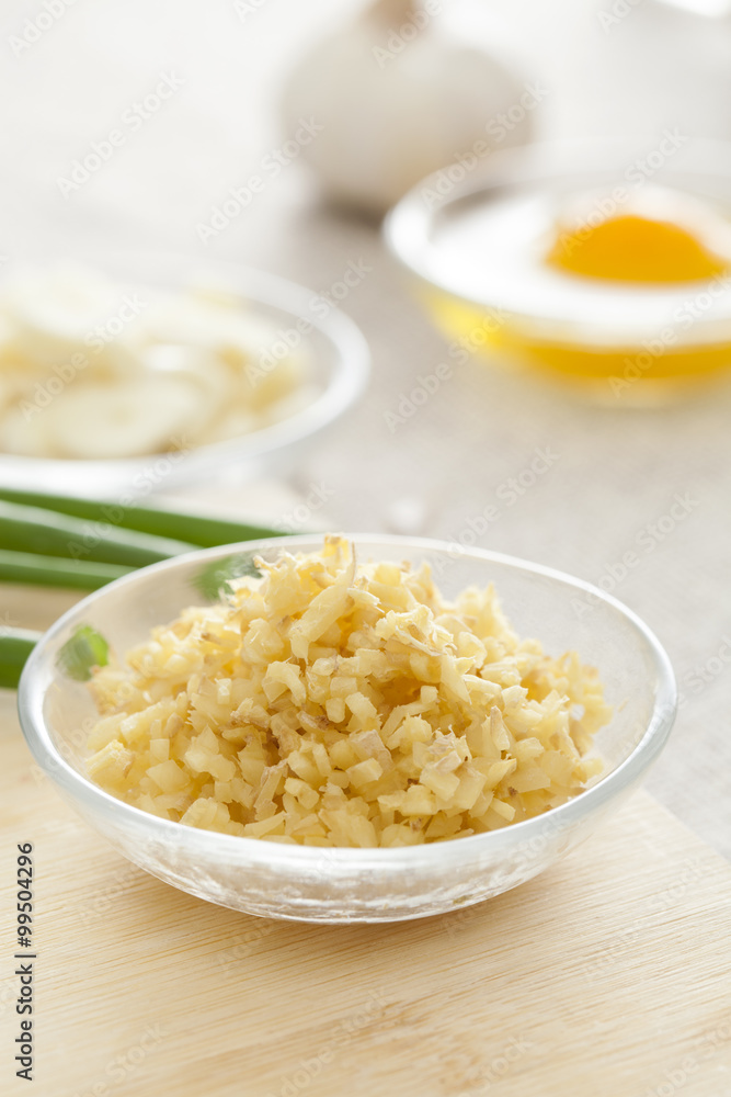 Fresh ginger, shallot, ginger and egg Fresh ginger, shallot, ginger and egg