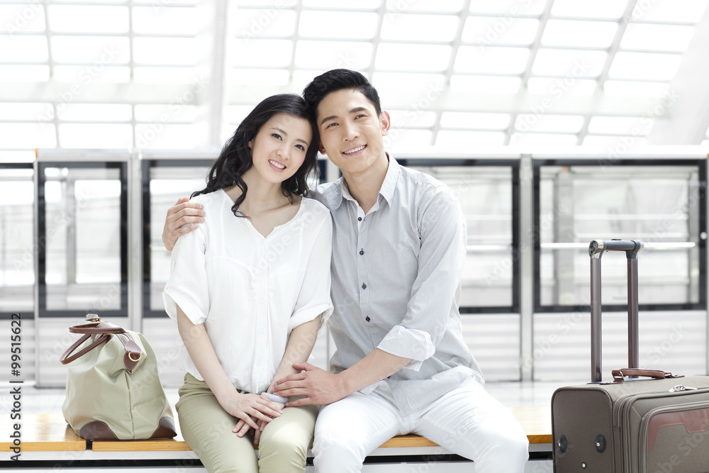 Fototapeta premium Young couple at subway station