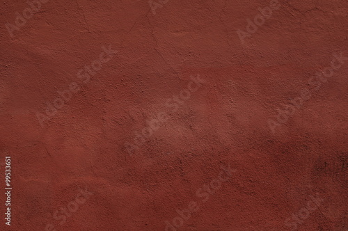 Intonaco colorato su parete di cemento