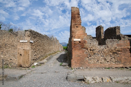 View of the ruins antique city Pompei in southern Italy.