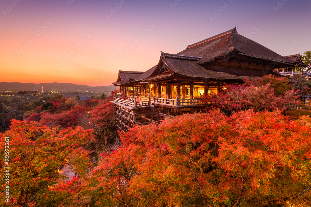 Naklejka premium Świątynia Kiyomizu-dera w Japonii