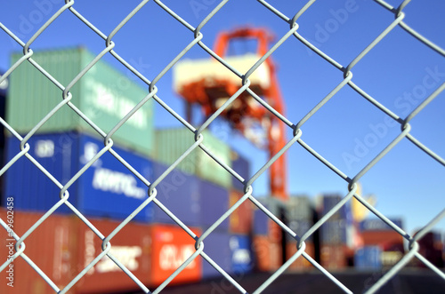 Bild auf Leinwand container yard security fence