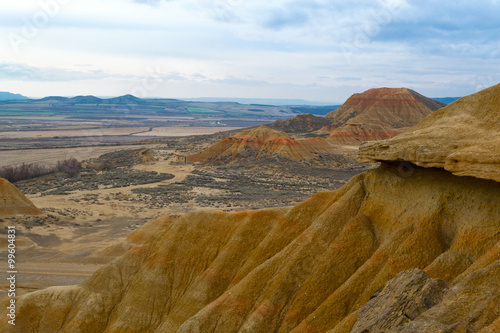 Obraz na plátně From the tip in Bardenas