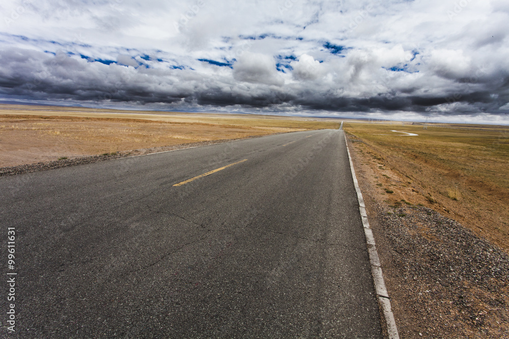 Fototapeta premium Road in Tibet, China