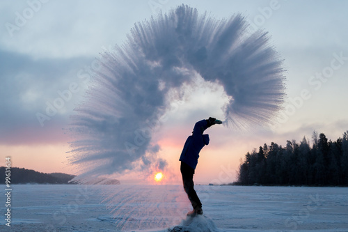 Schilderij op canvas Hot water and cold air meet