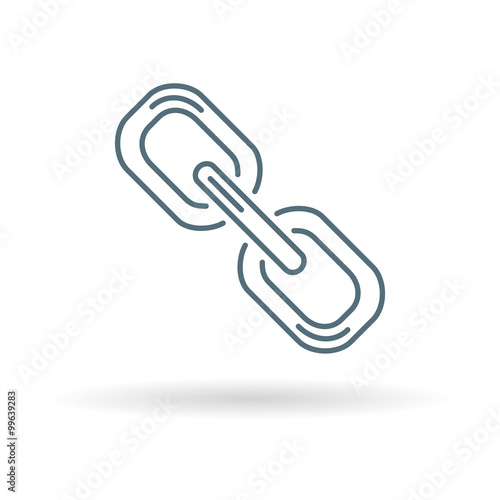 Chain link icon. Connect sign. linked symbol. Thin line icon on white background. Vector illustration.