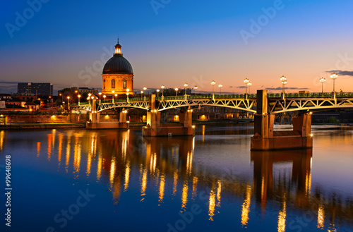 Bridge of Saint Pierre and La Grave Hospital, Toulouse, France