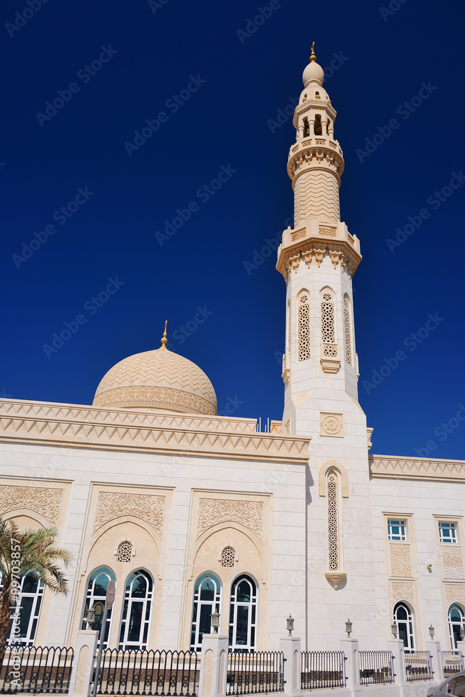Fototapeta premium Maharba Mosque in Dubai