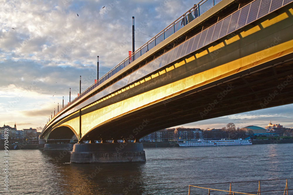 Fototapeta premium Kennedybrücke Bonn