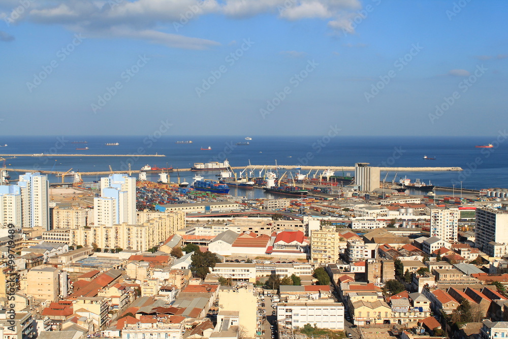 Alger la blanche, Algérie