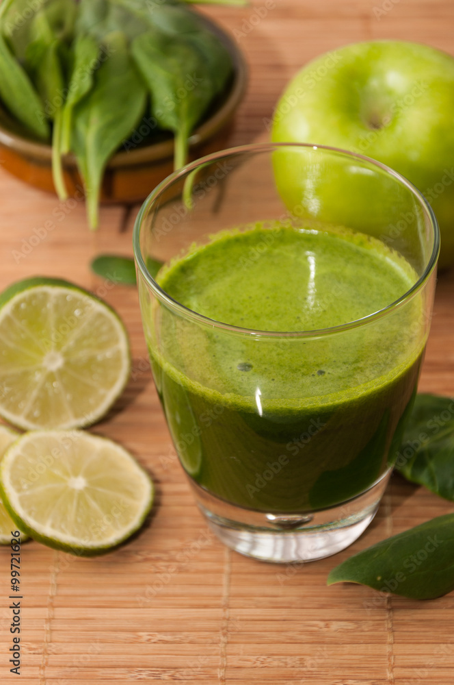 Zumo verde detox Zumo verde detox