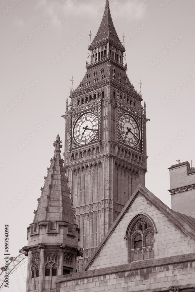 Fototapeta premium Big Ben in sepia black and white tone in London, England