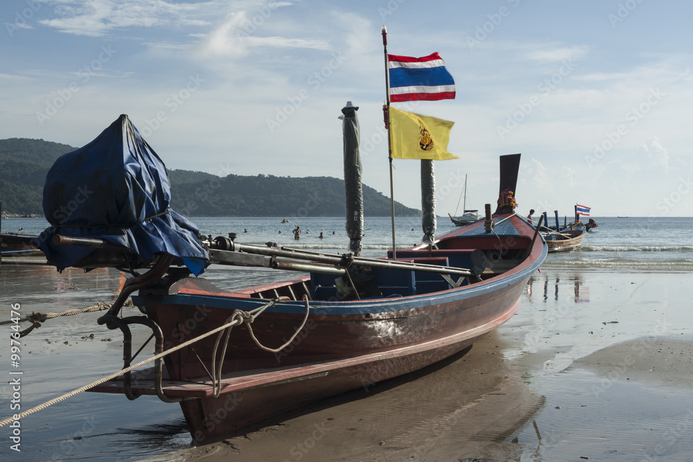 Il Kolae, la tipica barca da pesca thailandese
