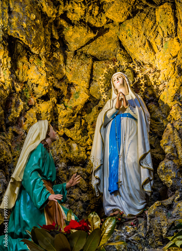 Fotografie, Obraz the Blessed Virgin Mary in the grotto at Lourdes