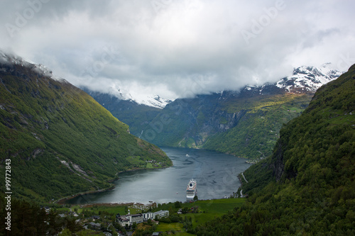 Fototapeta Naklejka Na Ścianę i Meble -  Norway geiranger fjord