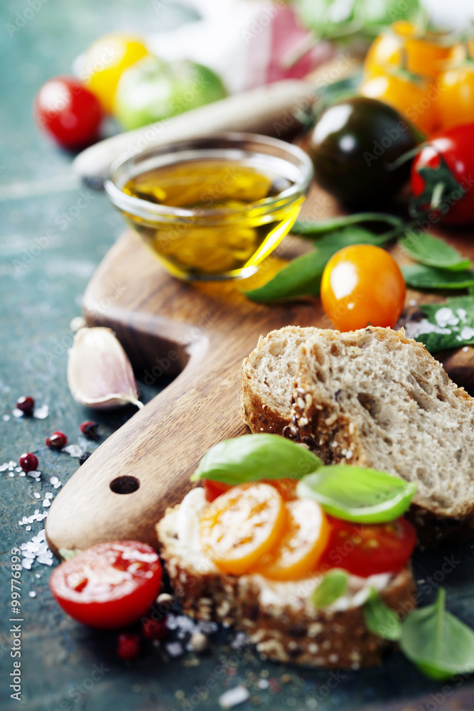 Tomato and basil sandwiches with ingredients Tomato and basil sandwiches with ingredients