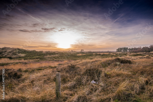 Sonnenuntergang in den Dünen