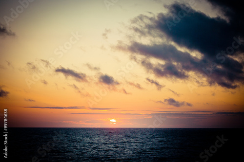Sunset above the sea © Raimond Klavins