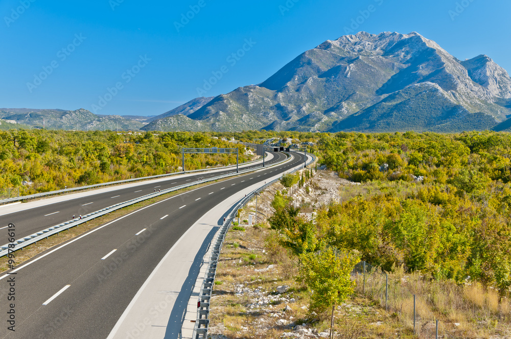 motorway in croatia, dalmatia - 7469