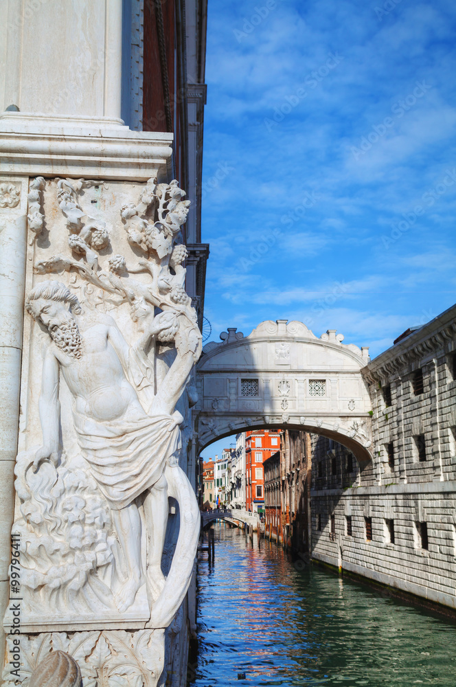 Bridge of sighs in Venice, Italy