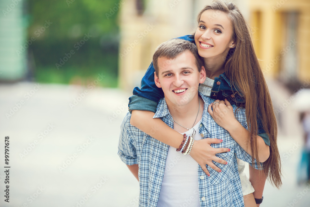 Obraz premium Young happy couple in love