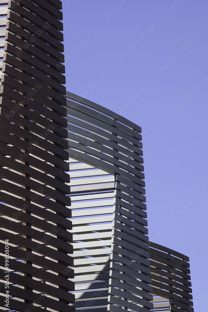Vertical and horizontal line details in architecture on a buildi