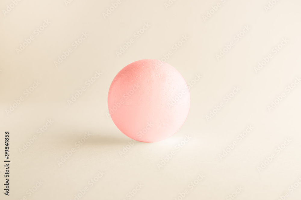 ピンクの球