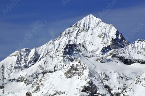 Weisshorn in the Swiss Alps © camerawithlegs