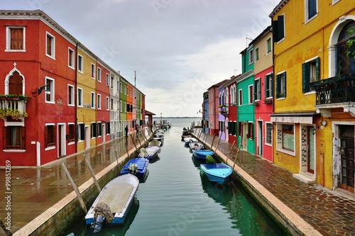 Colorful buildings in the village of Burano in the Venetian Laguna, Italy  © eqroy