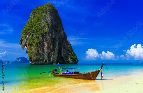 Thailand exotic tropical beach © Banana Republic