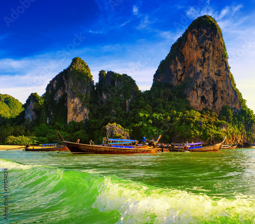 Beautiful sea coast landscape background of Thailand exotic nature © Banana Republic