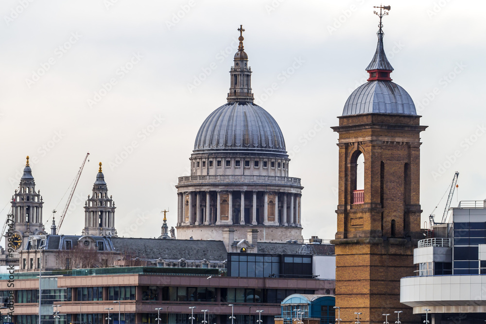 Fototapeta premium Winter in London's City
