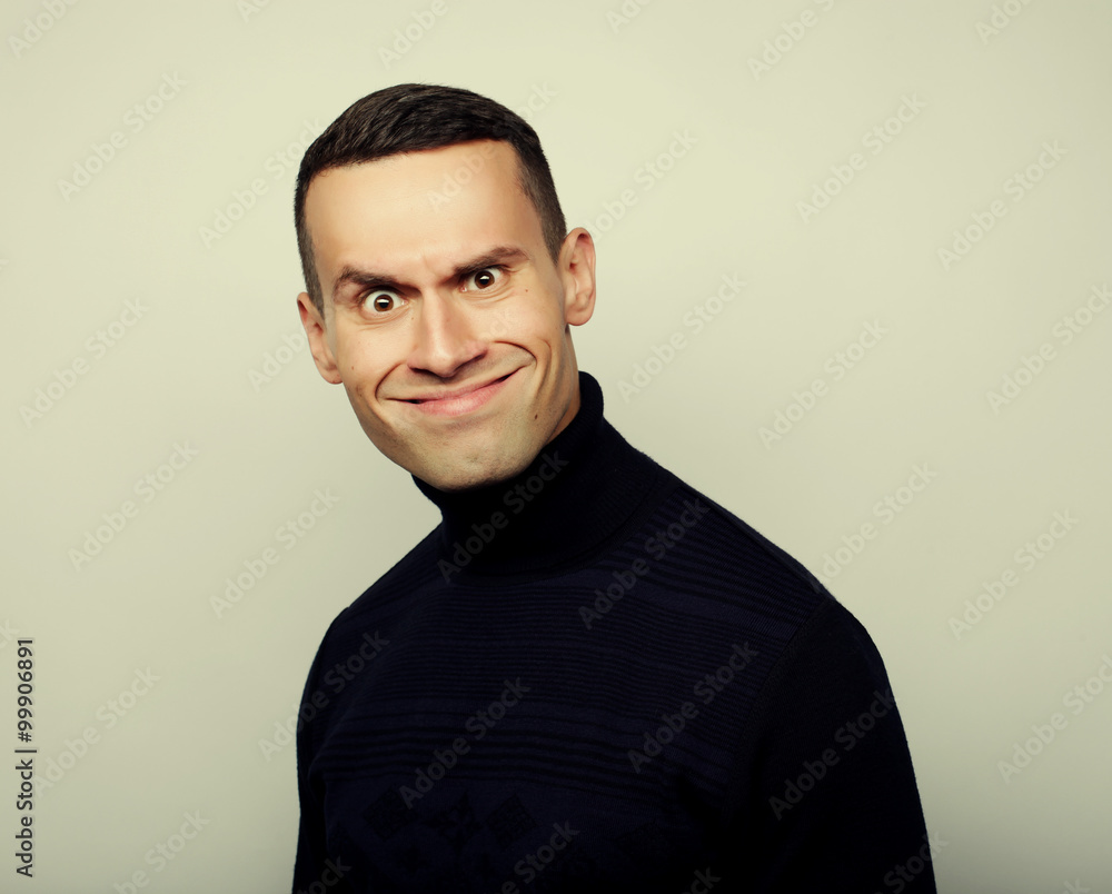 Obraz premium Cheerful young man in smart casual wear 