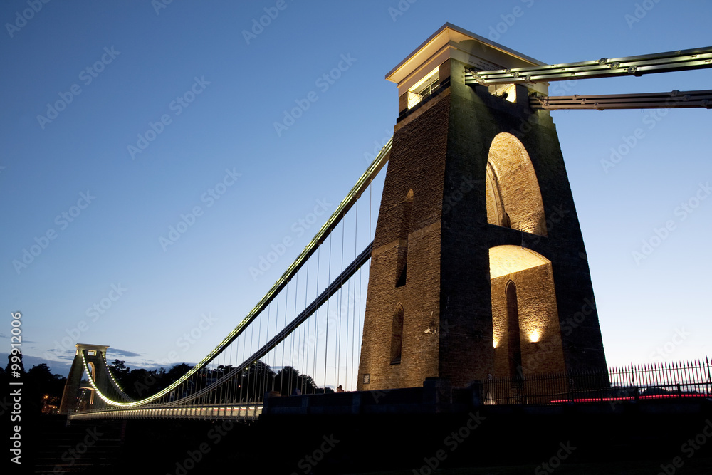 Fototapeta premium Clifton Suspension Bridge by Brunel, Illuminated at Night, Bristol, UK