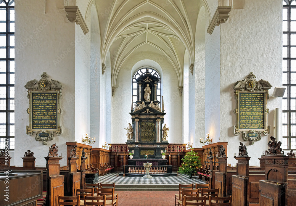 Chancel and altar of the Church of Holy Trinity (Heliga Trefaldighetskyrkan) in Kristianstad, Sweden