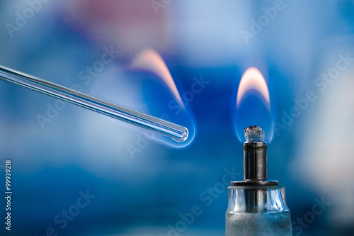 Sterilisation of the glass equipment with burner