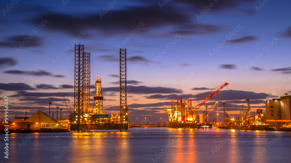 Obraz premium Oil rig construction area