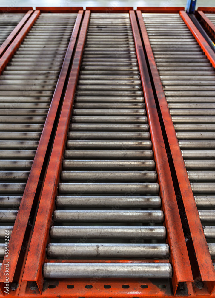 conveyor rollers in distribution warehouse conveyor rollers in distribution warehouse