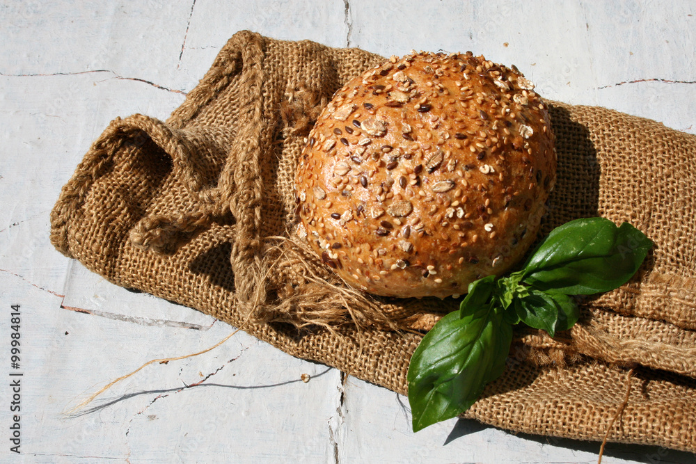 organisch lifestyle glutenfreies bio brötchen leinsamen sesam ...