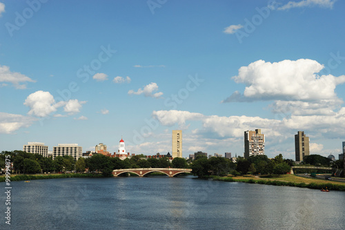 Charles river and Harvard University © nd700