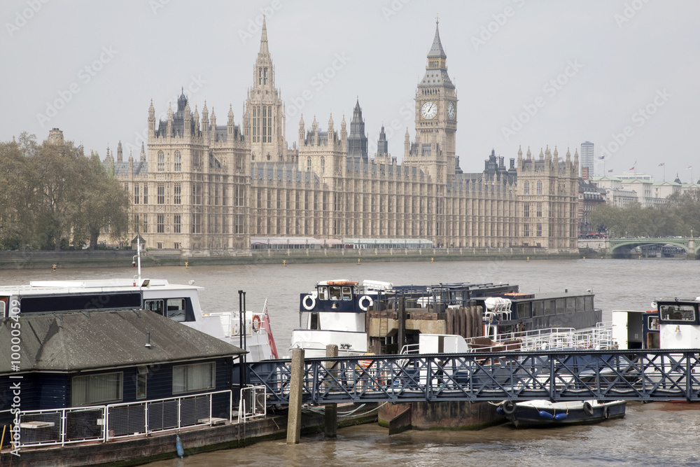 Fototapeta premium River Thames and Houses of Parliament in Westminster in London, England, UK