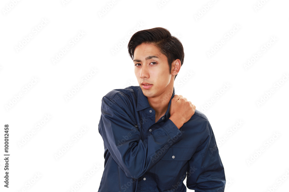 疲れた表情の作業員