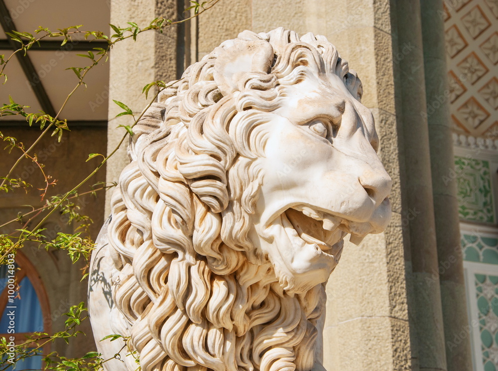Garden sculpture - face fierce marble lion