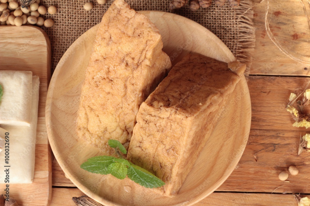 Tofu for cooking and soybean seed. Tofu for cooking and soybean seed.